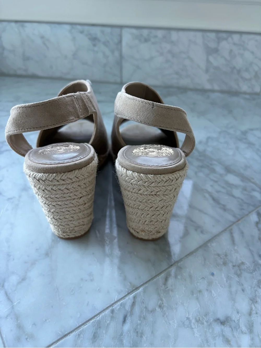 NWOT Vince Camuto Women's Beige Suede Slingback Espadrille Wedges